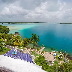 Villa Casa Arabe, Cenote Azul